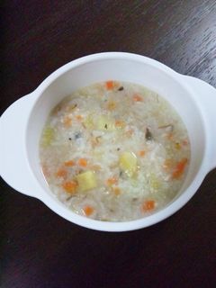【離乳食中期】しめじと鶏挽肉のおじや-レシピのメイン写真