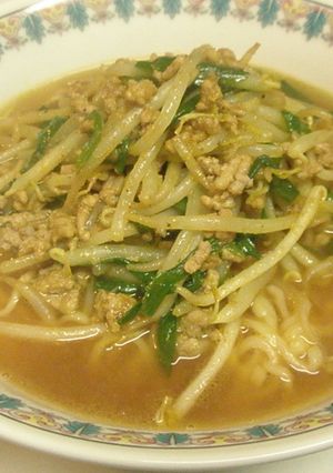 ピリ辛カレー味噌もやしラーメン-レシピのメイン写真