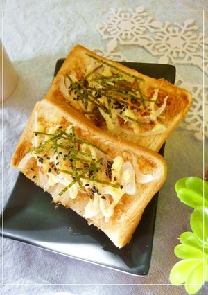 玉葱の生姜味噌風味の和風トースト-レシピのメイン写真