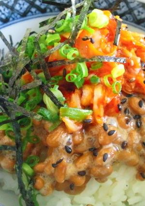 混ぜるだけ簡単♪キムチ納豆丼-レシピのメイン写真