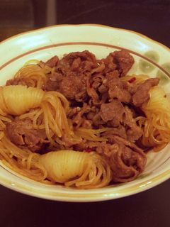 牛肉と小結びしたらきの甘辛煮-レシピのメイン写真