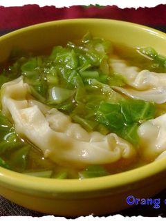 春キャベツと餃子の味噌風味スープ✿-レシピのメイン写真