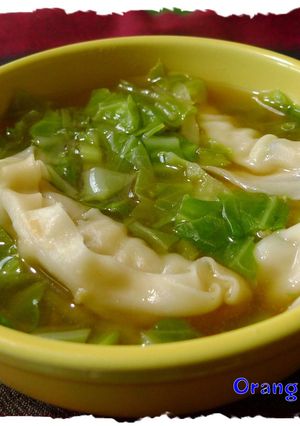 春キャベツと餃子の味噌風味スープ✿-レシピのメイン写真