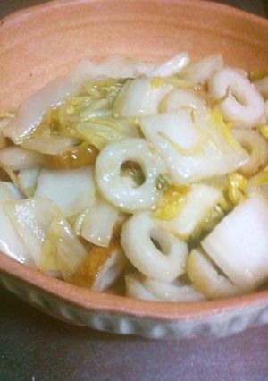 酸っぱくなった白菜漬けと竹輪の炒めもの-レシピのメイン写真