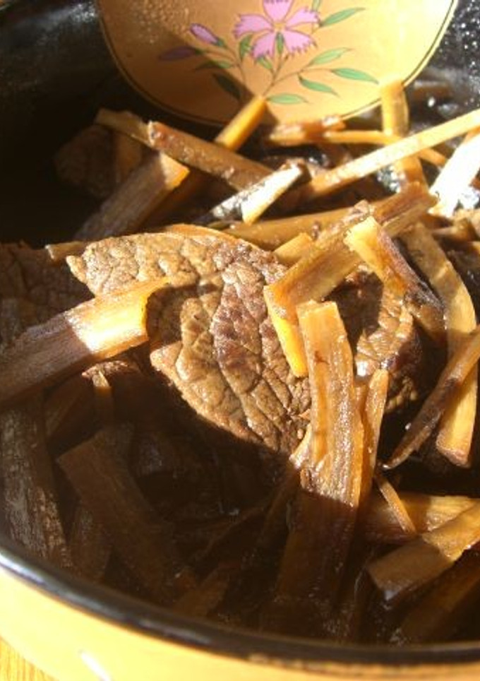乾燥ごぼうと牛肉の煮もの　柔らかいです-レシピのメイン写真