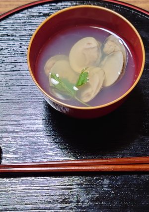 ヨウサマの減塩はまぐりのお吸い物-レシピのメイン写真