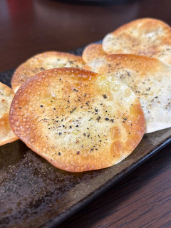 余った餃子の皮で♫パリサク チップス-レシピのメイン写真
