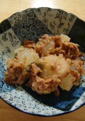 カツオの缶詰と大根の煮物-レシピのメイン写真