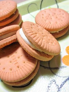 クリームチーズが余ったら!クリチサンド♪-レシピのメイン写真