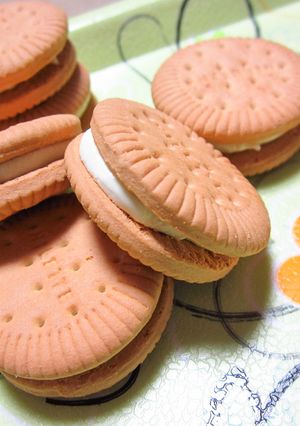 クリームチーズが余ったら!クリチサンド♪-レシピのメイン写真