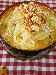 甘辛いコチュジャン入り韓国風うどん-レシピのメイン写真