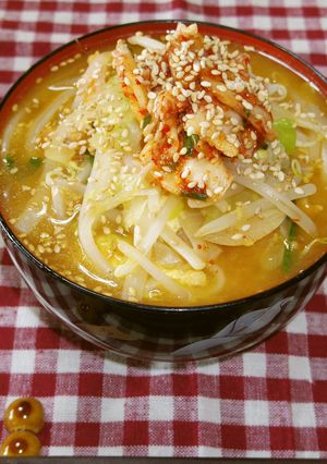 甘辛いコチュジャン入り韓国風うどん-レシピのメイン写真