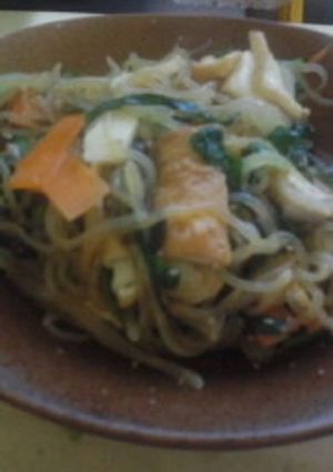 糸こんにゃくで韓国料理のチャプチェ-レシピのメイン写真