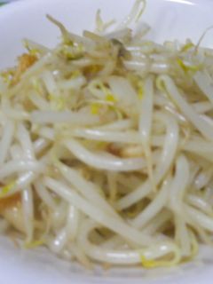 コクうま♪鶏皮のもやし炒め-レシピのメイン写真