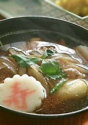 お雑煮にも年越しそばにもあう鶏ごぼう汁-レシピのメイン写真