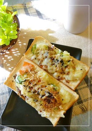 リメイク⋆ポテサラ+鰹節の和トースト-レシピのメイン写真