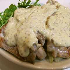 รูปของ 豚ロース肉のマヨマスタードかけ