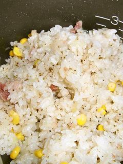 入れるだけ〜♪超簡単◎炊飯器でピラフ◎-レシピのメイン写真