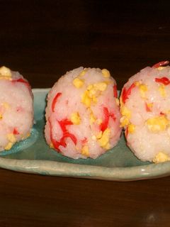 美味!紅しょうがと炒り卵のおにぎり-レシピのメイン写真