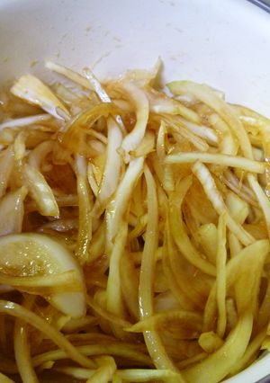 玉ねぎの楽々醤油漬け☆付け合わせにも-レシピのメイン写真