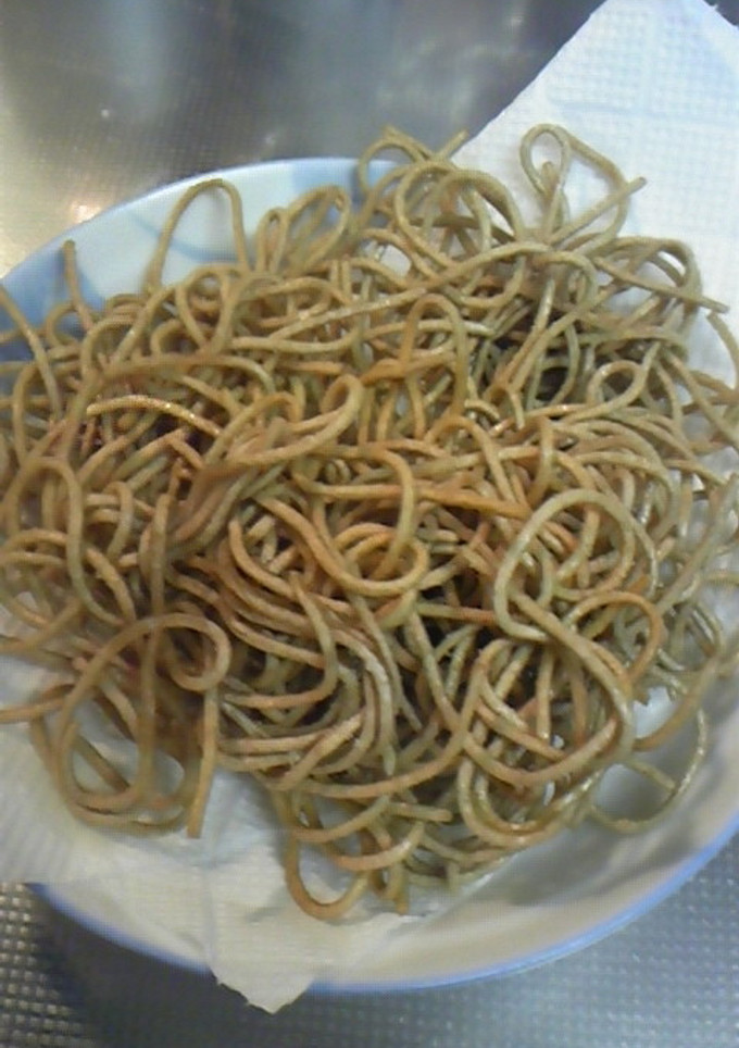 余ったゆで蕎麦で、揚げ蕎麦-レシピのメイン写真