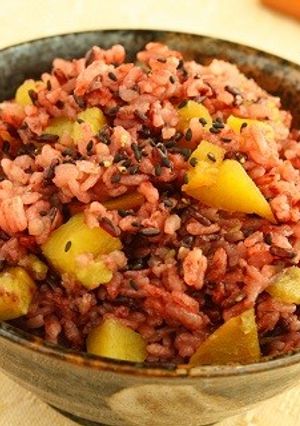 さつまいもの黒米炊き込みご飯-レシピのメイン写真