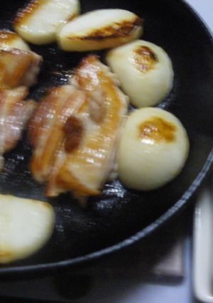 玉ねぎ味噌で♡鶏もも肉とかぶ焼き-レシピのメイン写真