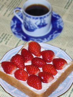 いちごのオープンサンド-レシピのメイン写真