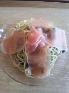 おうちでカフェ気分☆生ハムパスタ-レシピのメイン写真