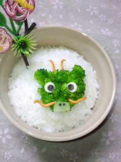 お弁当に☆ブロッコリーの辰くん-レシピのメイン写真