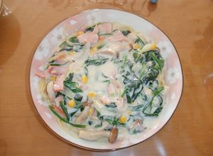 ホワイトソース缶でクリームスパゲティー-レシピのメイン写真