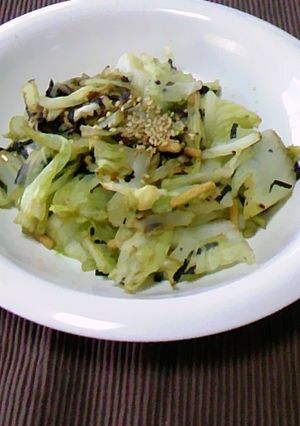お茶漬けの素で簡単キャベツ蒸し-レシピのメイン写真