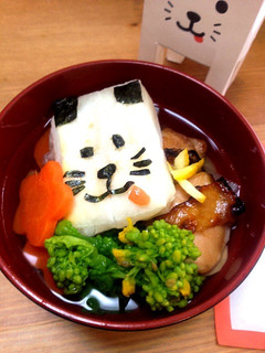 子どもも喜ぶキャラ雑煮-レシピのメイン写真