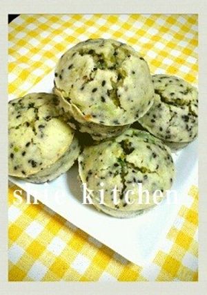 アボカドの黒ごまチーズマフィン-レシピのメイン写真