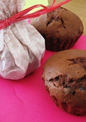 簡単☆チョコチップｉｎチョコカップケーキ-レシピのメイン写真