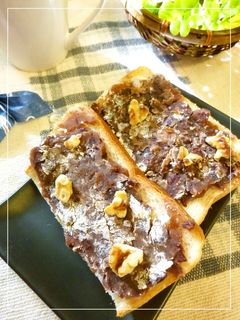 胡桃とそば粉を乗せた塩あんトースト-レシピのメイン写真