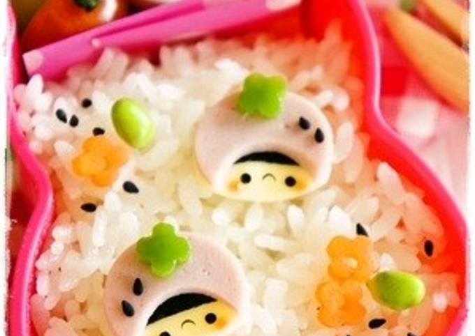 キャラ弁＊ 魚ニソDEイチゴ頭巾ちゃん by ちっち♡ 【クックパッド 