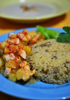 トルコの家庭料理☆ジャガイモと鶏肉の煮物-レシピのメイン写真