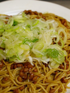 簡単!豪快!スタミナ納豆焼きそば-レシピのメイン写真