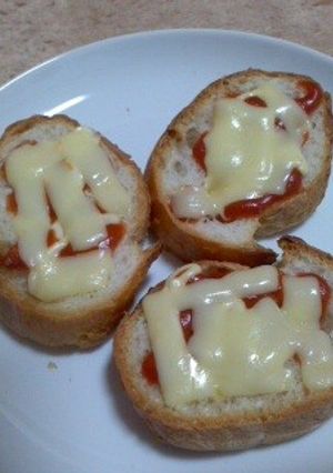 サクサク♪フランスパンでピザトースト-レシピのメイン写真