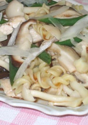 きのことショートパスタのサラダ-レシピのメイン写真