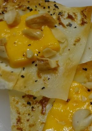 チェダチーズのパリパリワンタン黒胡椒風味-レシピのメイン写真