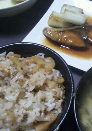 筍とレンコン挽き肉混ぜご飯★-レシピのメイン写真