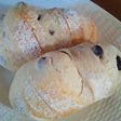 パリパリッでおいしい黒豆パン~♪