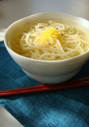 昆布茶と柚子のおつゆで✴︎うどん-レシピのメイン写真