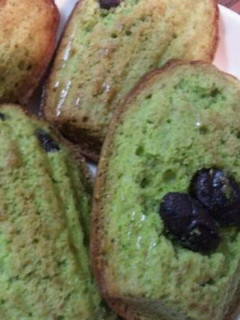 抹茶と黒豆のマドレーヌ-レシピのメイン写真
