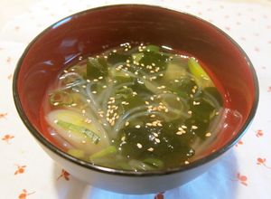 春雨入り✿わかめと長ネギのダシダスープ-レシピのメイン写真