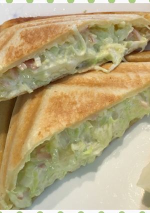 キャベツたっぷりホットサンド♪-レシピのメイン写真