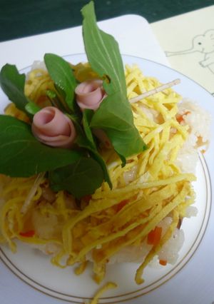 お雛様にケーキちらし-レシピのメイン写真