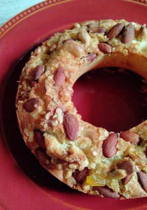 卵白消費に♪ナッツたっぷりリングケーキ-レシピのメイン写真